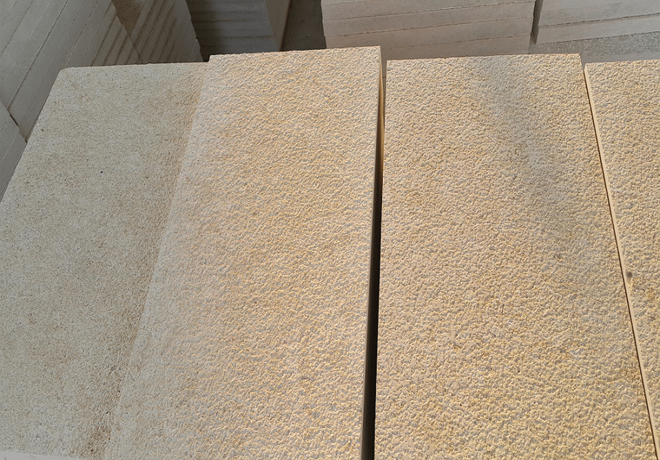 Limestone vs sandstone paving: Egyptian limestone paving compared by ELT
