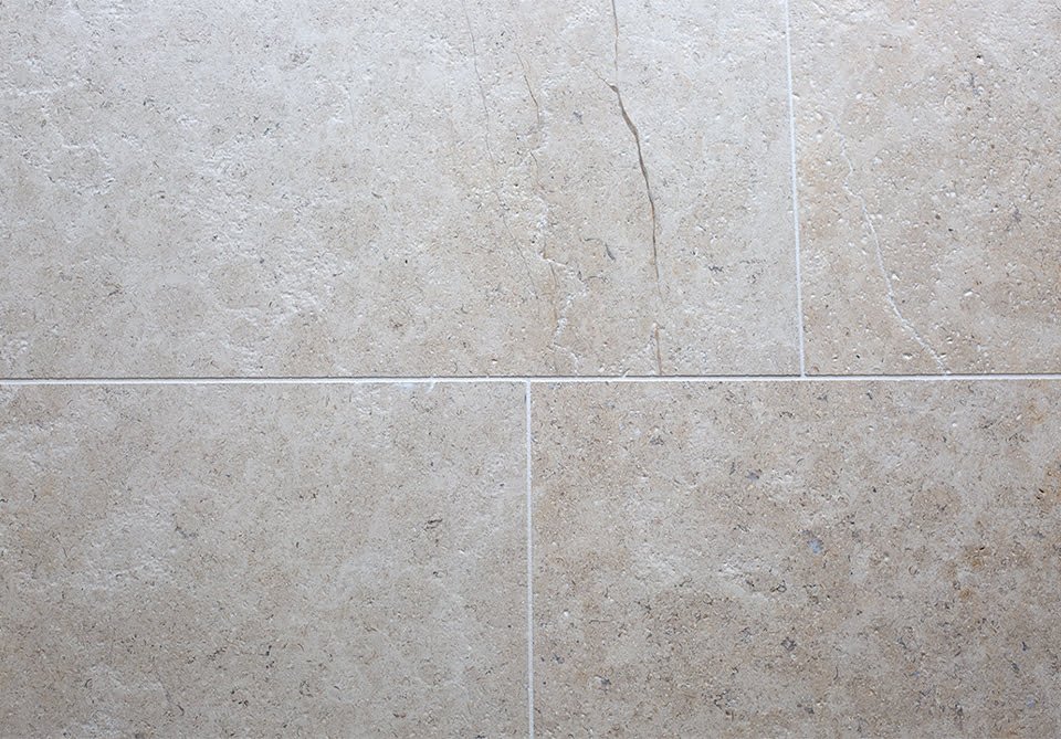 Limestone tile sizes and formats: Egyptian limestone tiles in various sizes from ELT